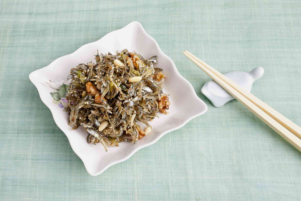 멸치견과류 볶음